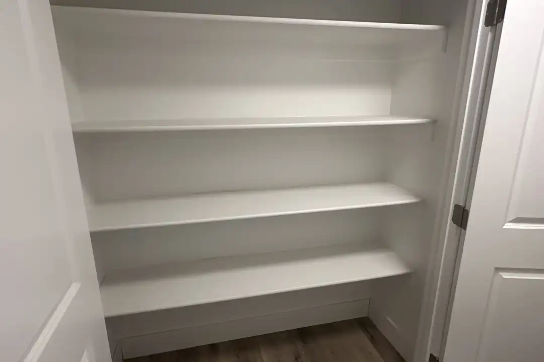 13586 S Watts Ln unit BASEMENT - View 6