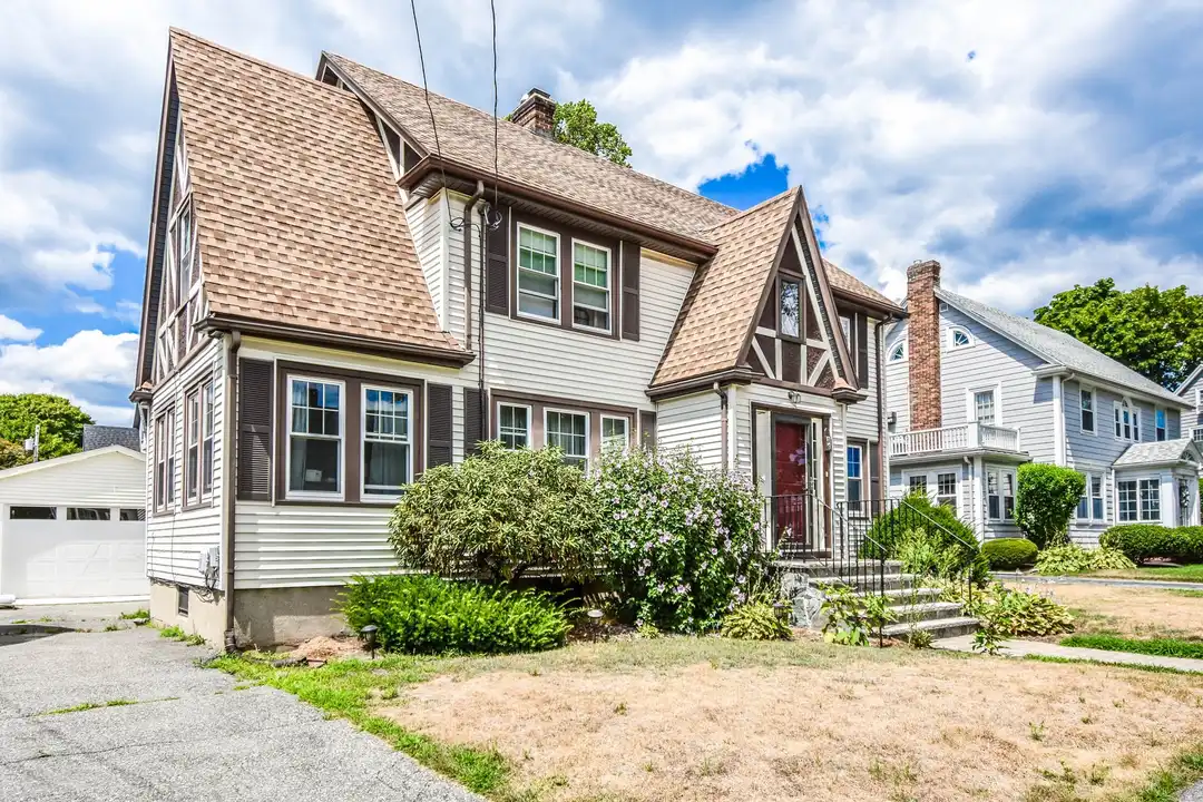 36 Whittier Rd – photo 1
