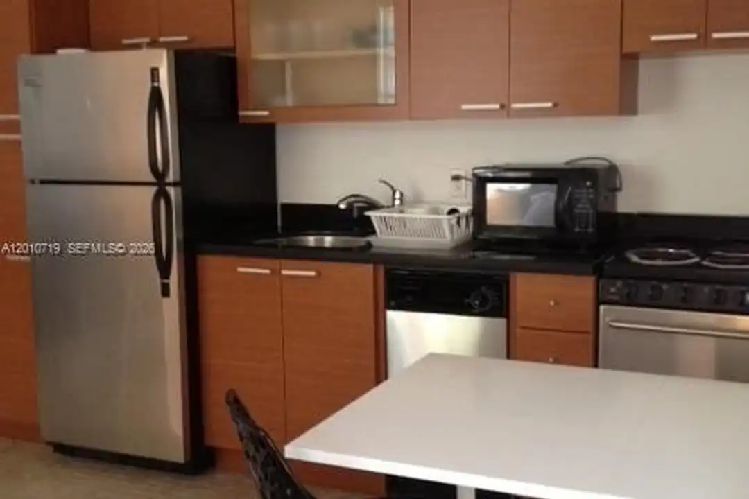 1127 Euclid Ave #205 - View 5