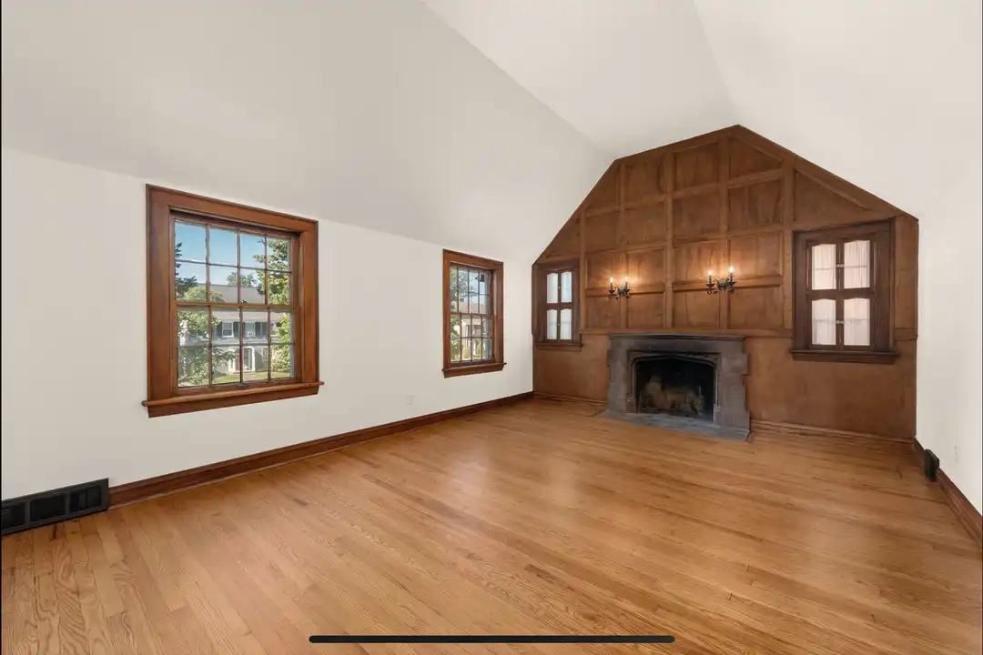 3707 Normandy Rd unit 2 – photo 1