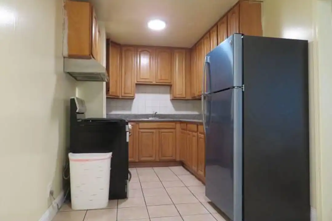 2726 Park Blvd unit # E - View 5