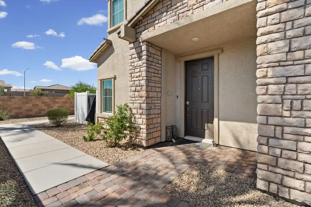 237 Callen Falls Ave - View 4