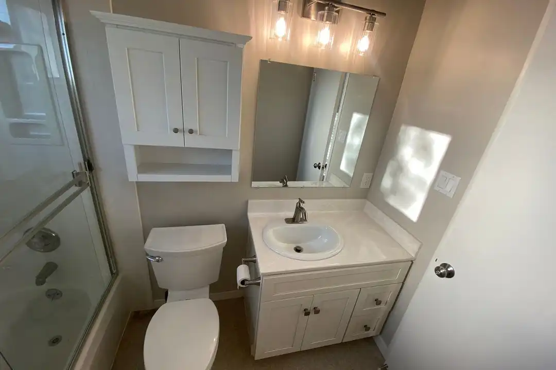 2251 Buena Vista Ave unit #19 - View 5