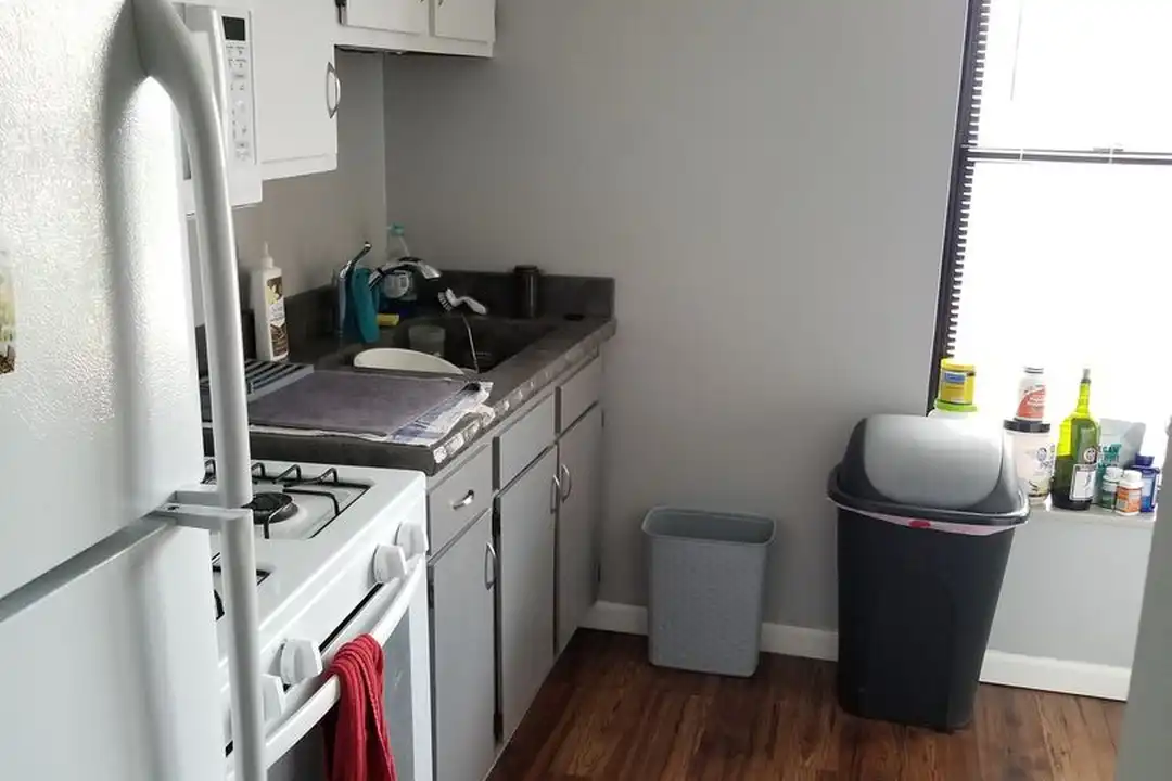 205 S Millvale Ave unit #203 - View 2