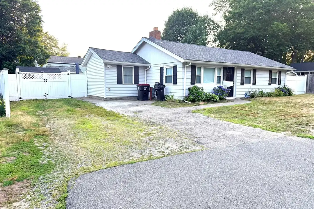 771 Summer St – photo 1