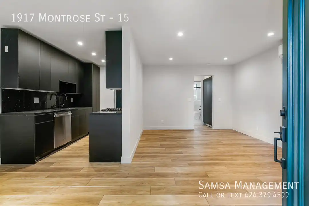 1917 Montrose St - View 4