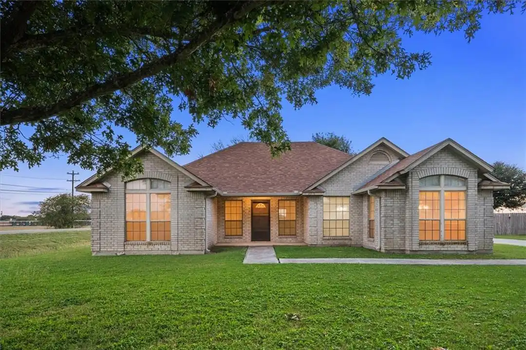 1019 San Jacinto St – photo 1
