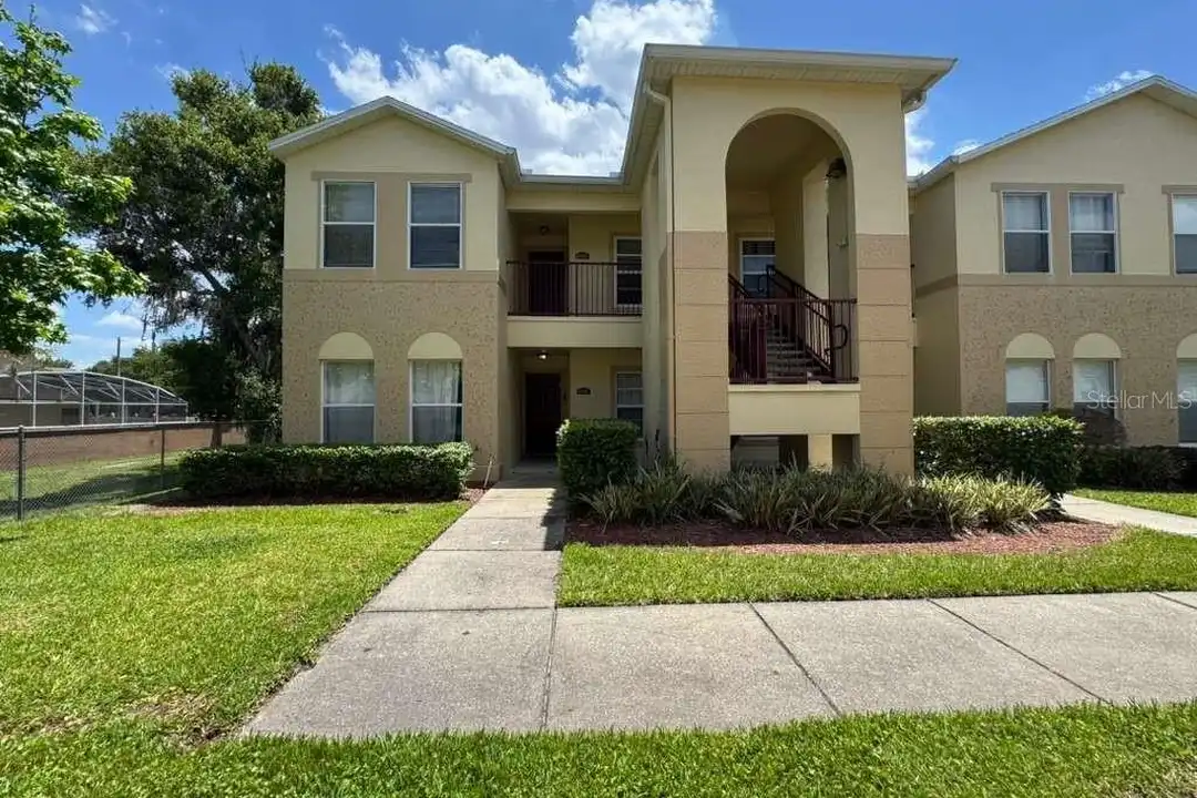 Apartment in Kissimmee - View 2
