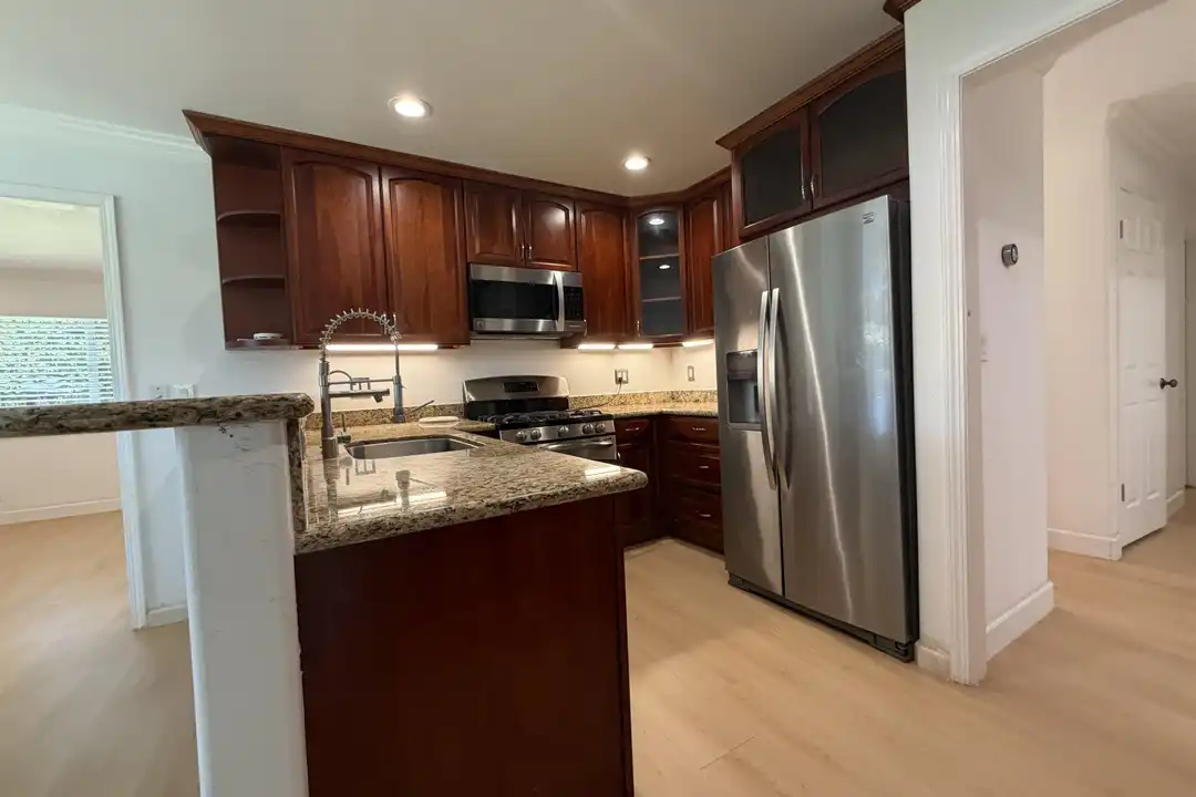 397 Ann Ct - View 2