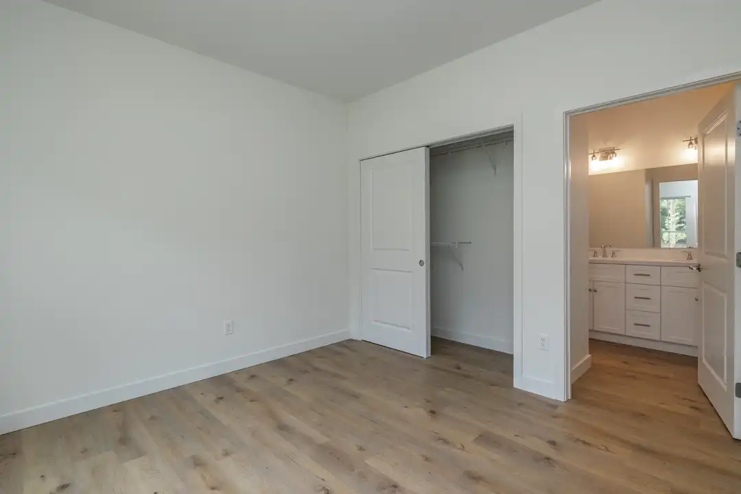 85 Harmony Hall Dr unit Unit 2 - View 6