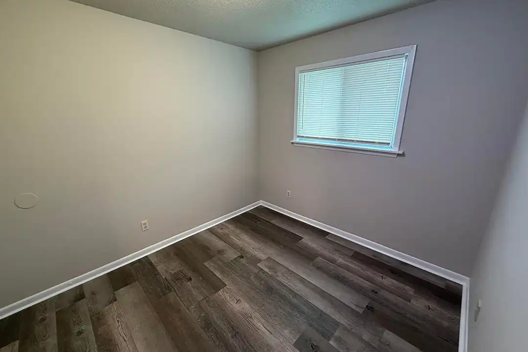 7309 N Moberly Dr unit C - View 4