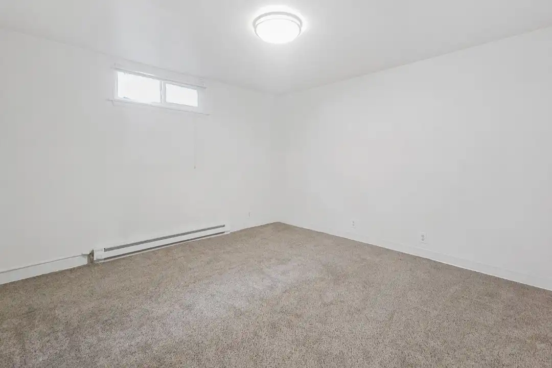 9221 35th Ave SW unit Unit 2 - View 5