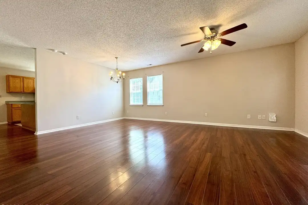 521 Jimmies Creek Dr - View 6