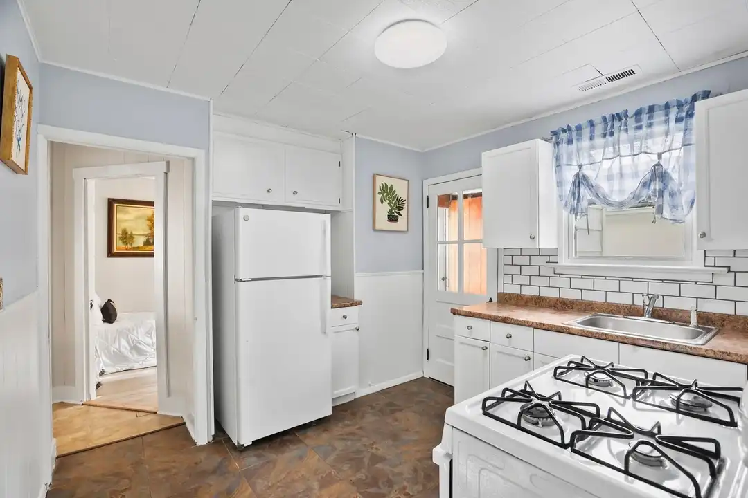 1710 B St - View 2