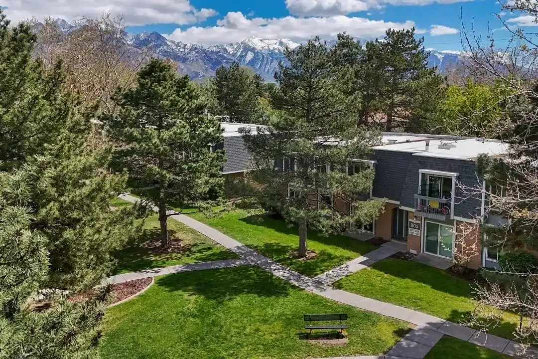 Villas at Vine – photo 1