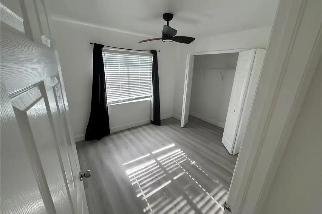 7296 Pebble Beach Rd - View 4