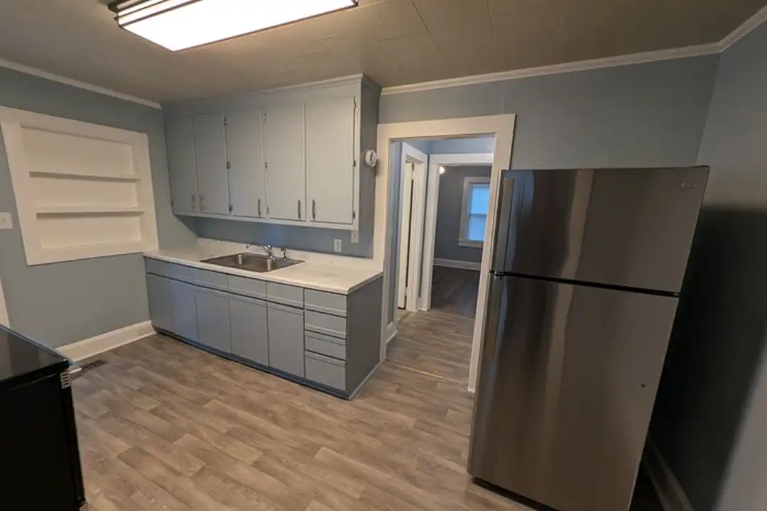 806 Cleveland Ave unit A - View 4