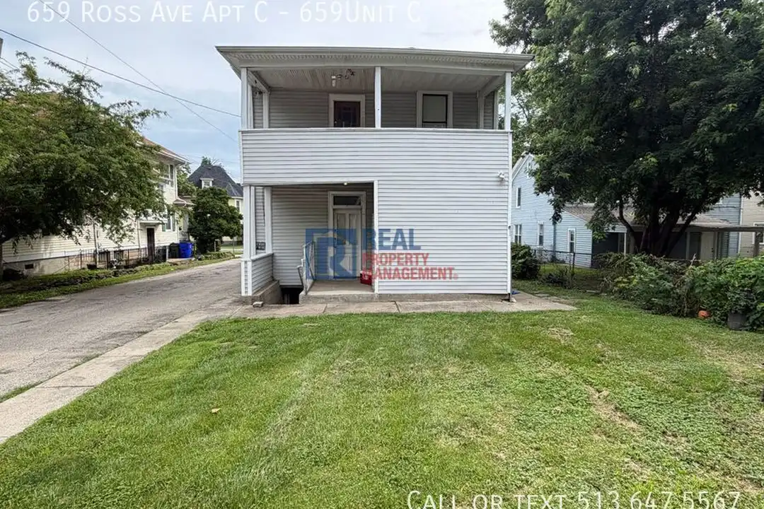 659 Ross Ave unit C – photo 1 of 12