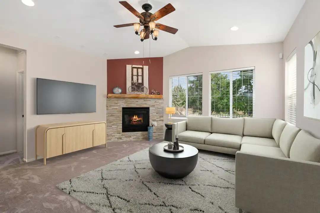 4002 Wild Elm Way - More