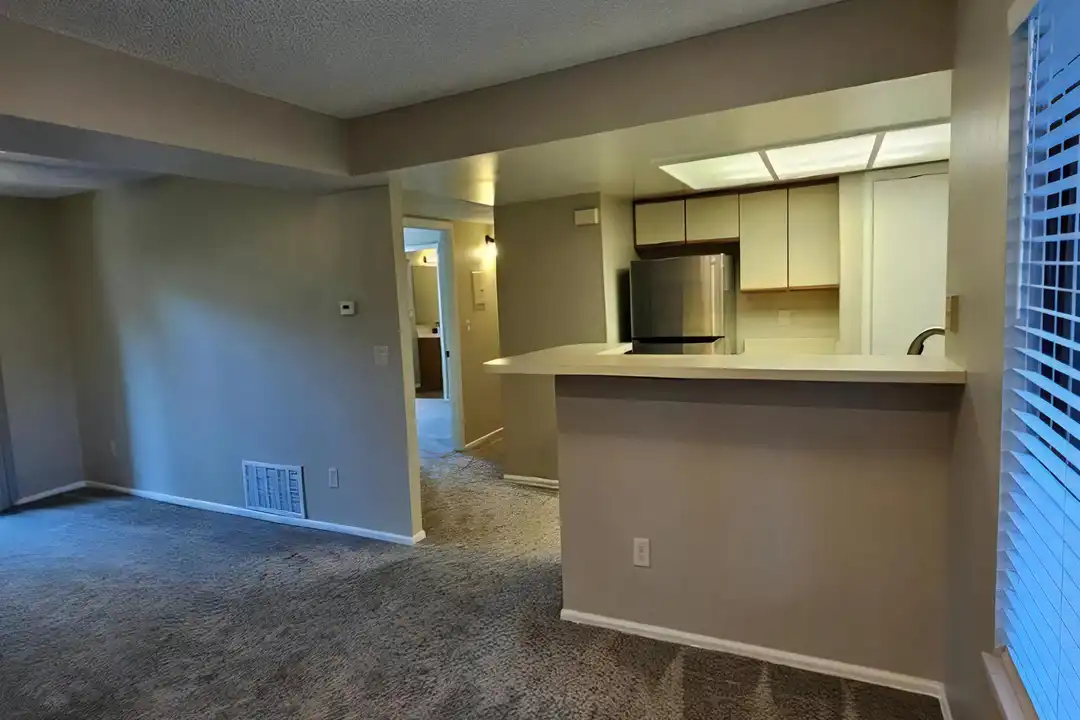 945 Moorings Dr - View 4