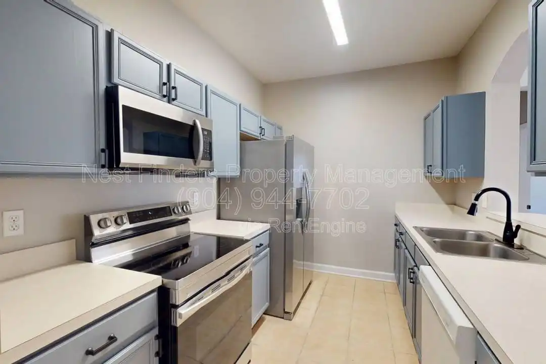 7990 Baymeadows Rd E unit 1017 – pohled 3