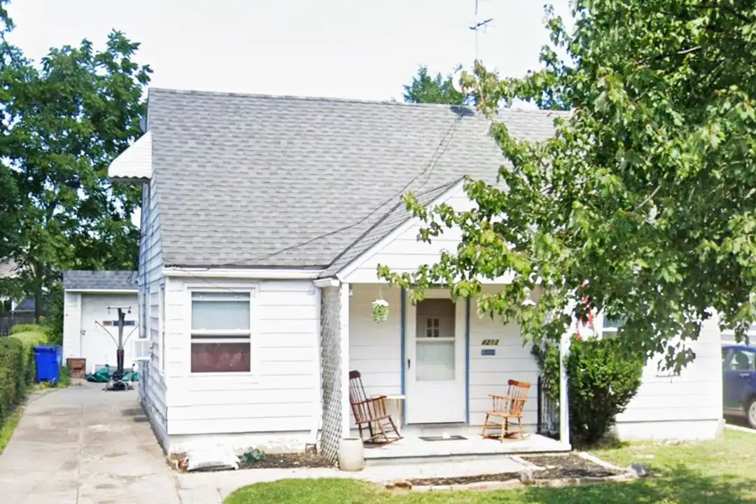 4212 Wetzel Ave – photo 1