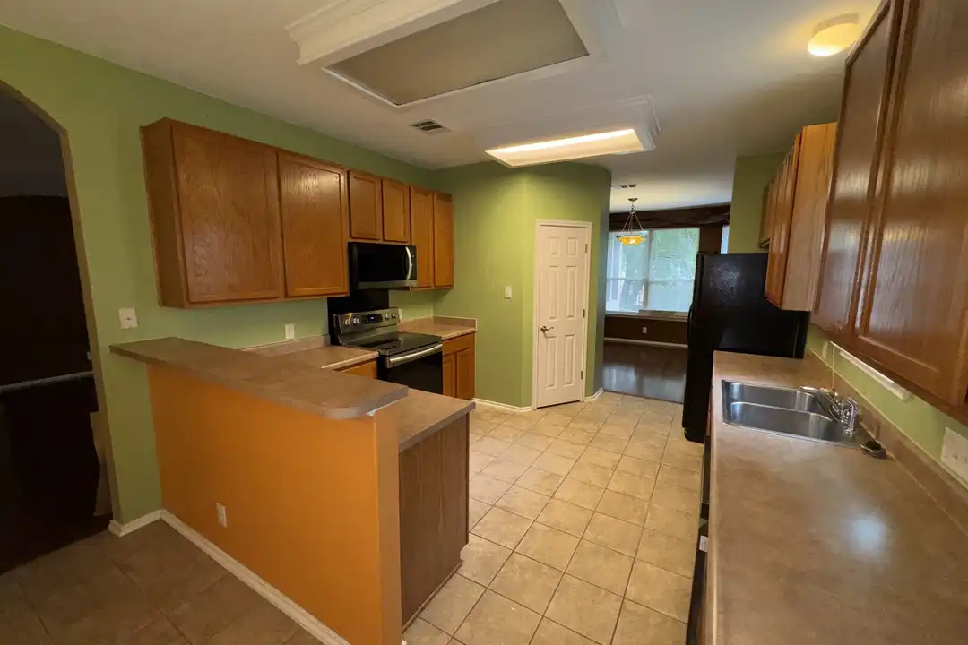 4922 Macey Trail - View 6