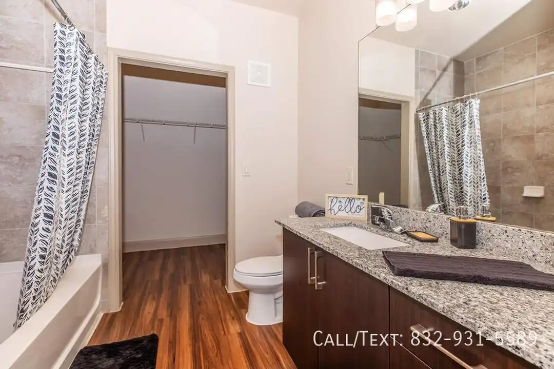 8185 Fulton St - View 6