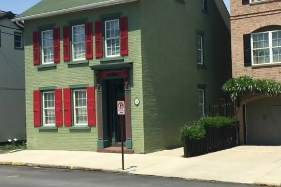 21 E North St #2ND – photo 1
