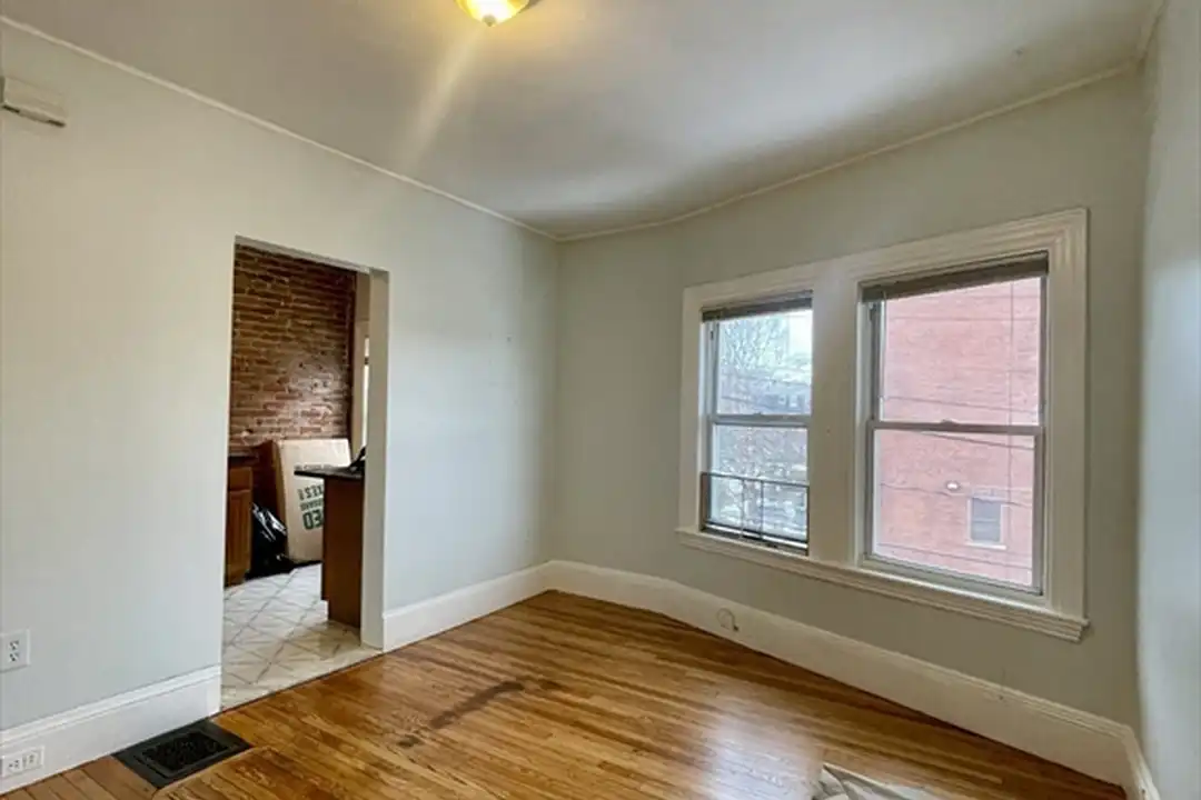 30 Academy Hill Rd unit 2 – pohled 2