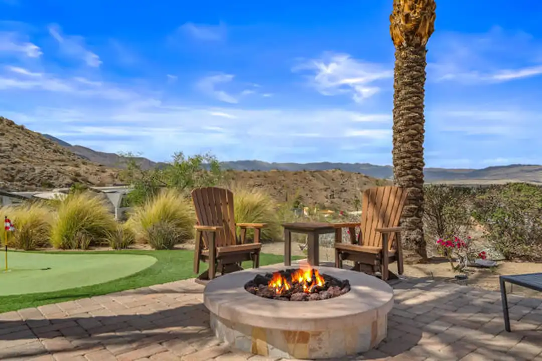 31 Hillcrest Dr - More