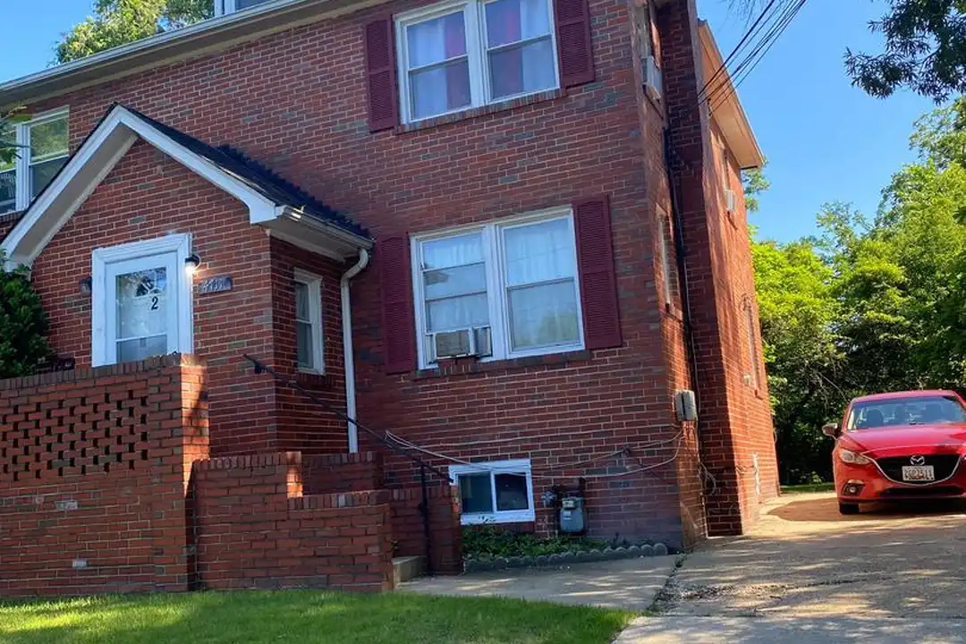 4711 Tecumseh St unit 1 – photo 1 of 5