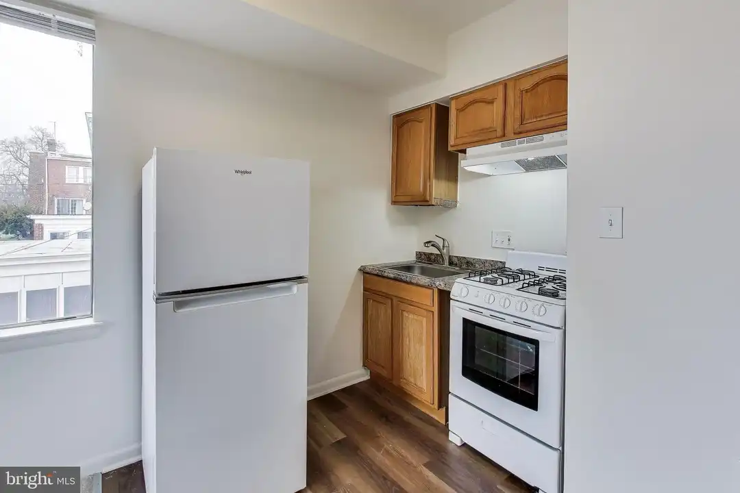 5509 1st St NW unit 204 - View 2