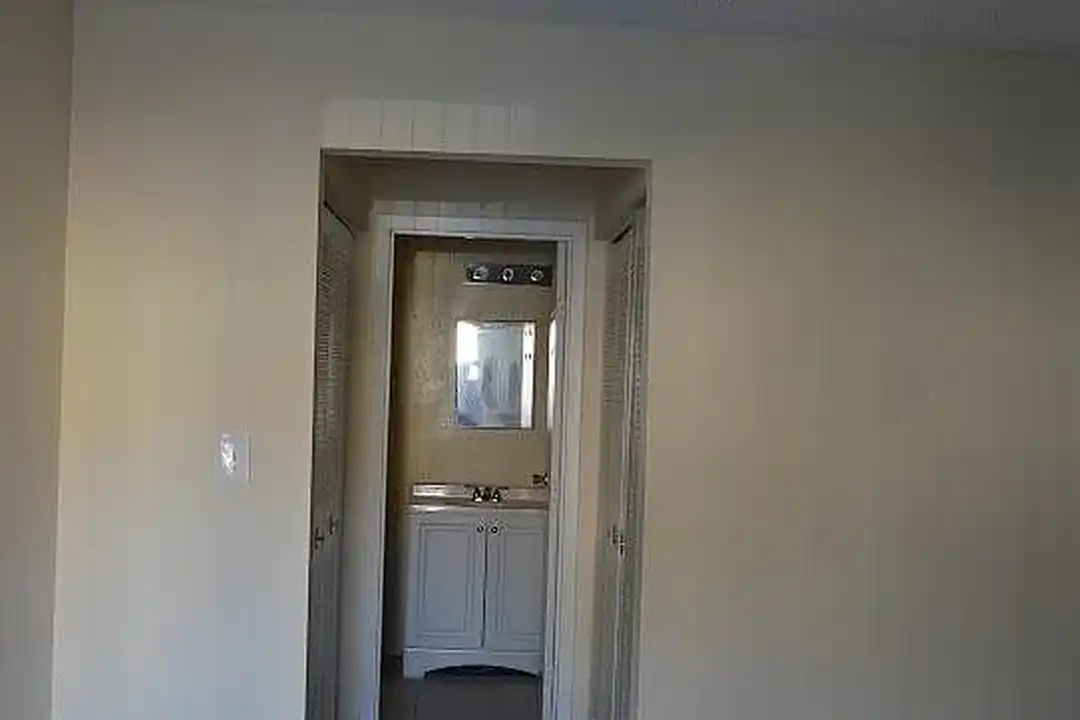 Beltrees Plaza Apartments – photo 1