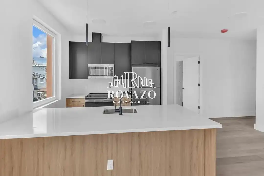 39 Madison St unit 301, 402, 408, 409 - View 2