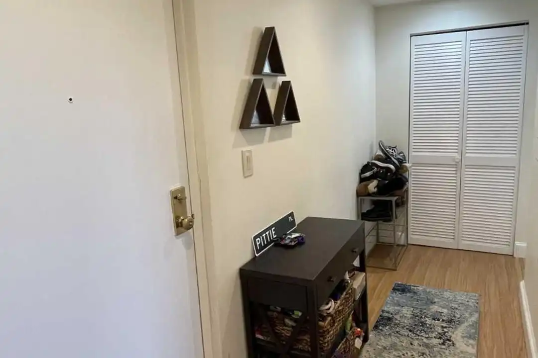 24 John Eliot Sq - View 4