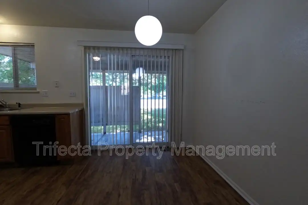 2121 35th Ave Ct unit 18 - View 4