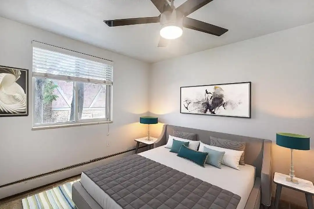 410 Delaware St – pohled 4
