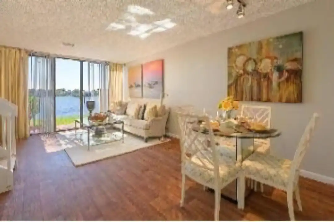 1495 Spring Harbor Dr - View 2