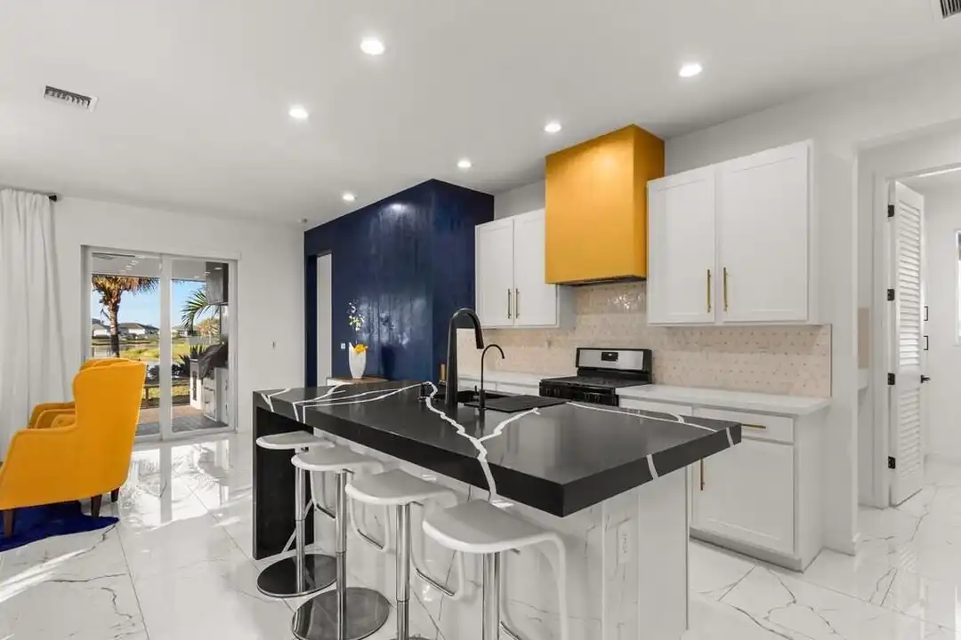 11828 SW Lyra Dr. - View 5