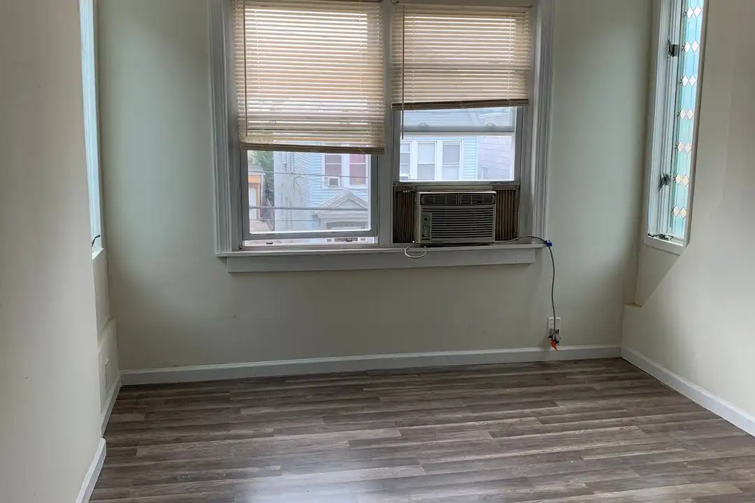 156 Beach St unit Floor 2 - View 4