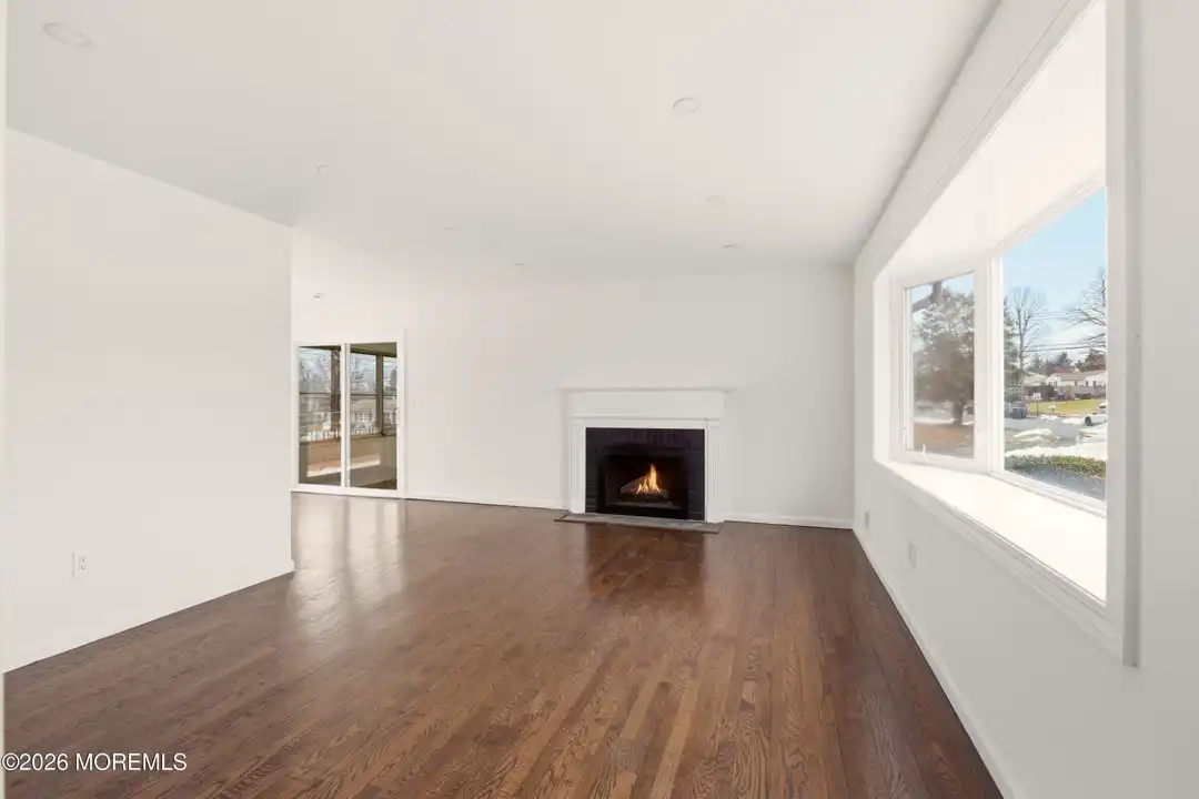 1041 Mulberry Pl - View 5