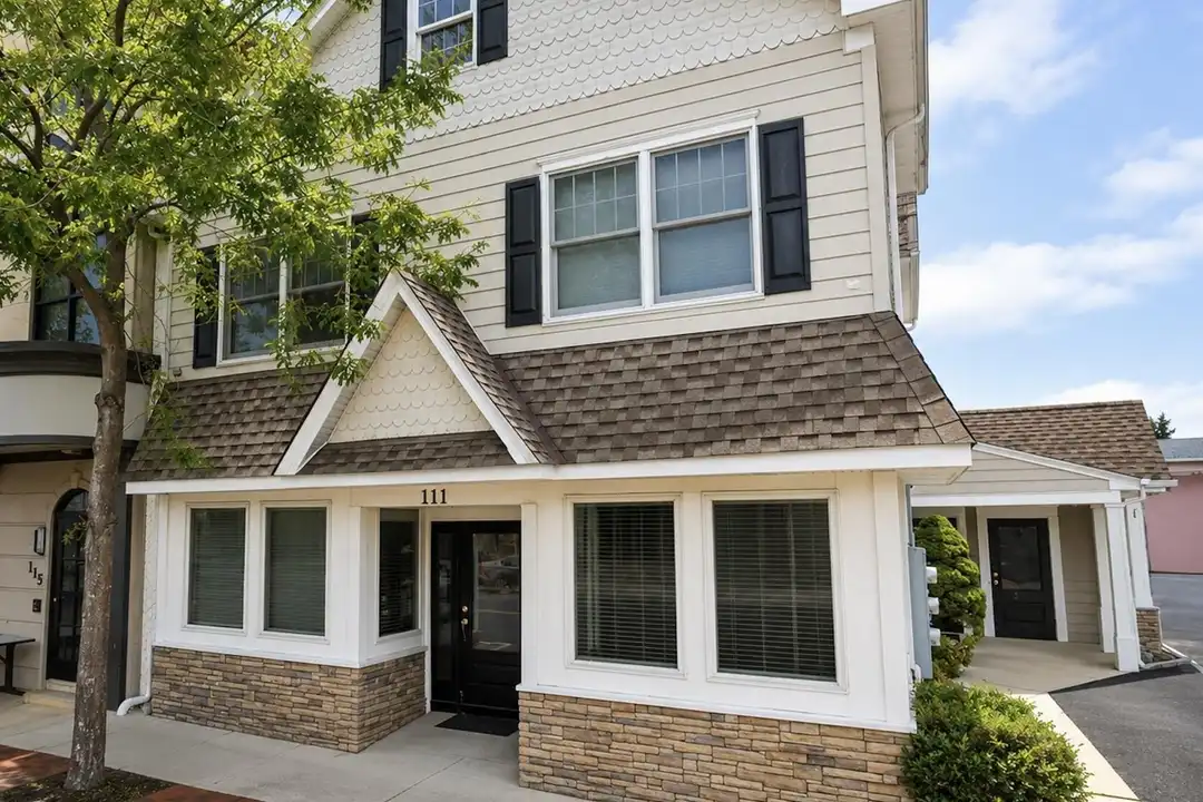 111 Brighton Ave #2 – photo 1