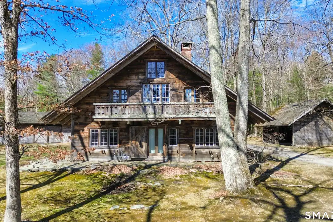 45 Hoppen Rd unit Main House - View 3
