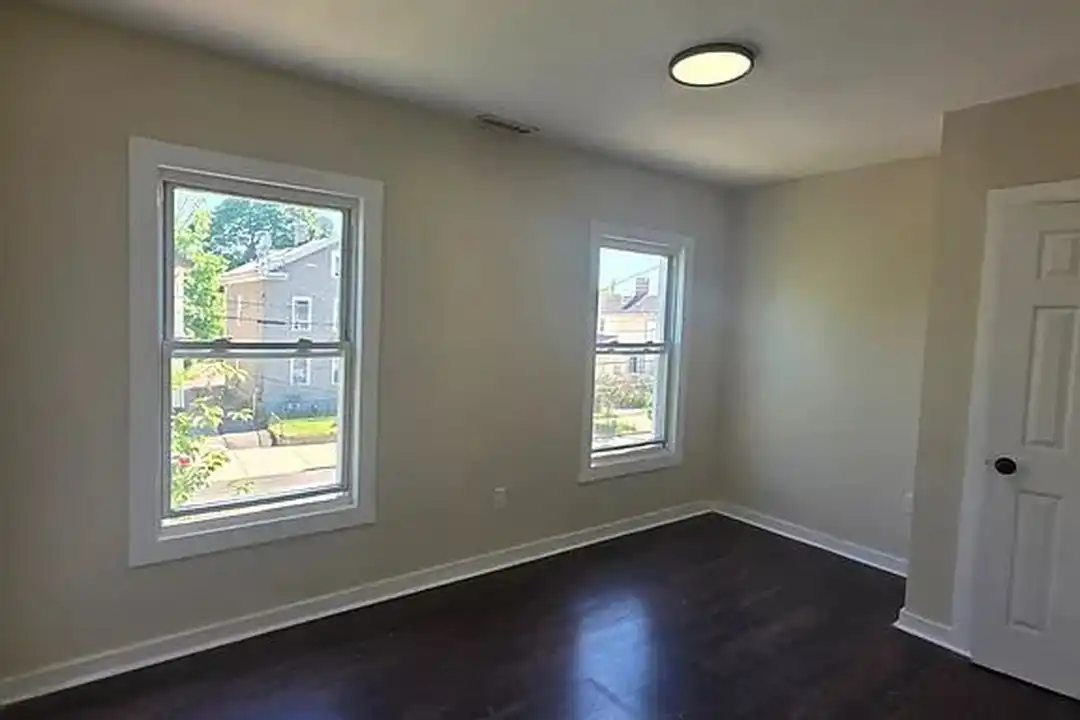 187 Saltonstall Ave unit 2 - View 2