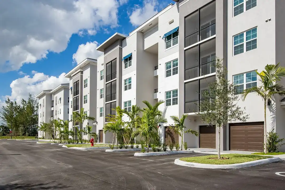 The Point at Palm Beach Grove – photo 1