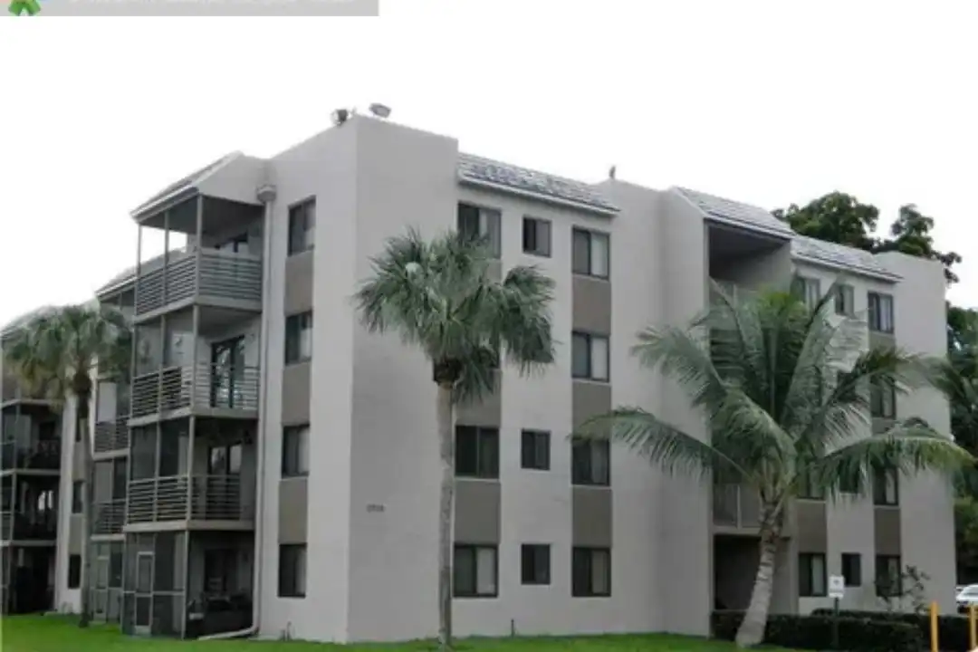 3730 NW 88th Ave unit 147 - View 3
