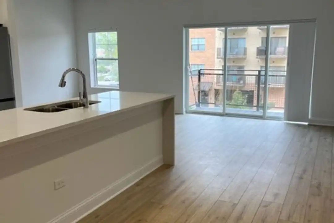 250 Anthony Ave unit 217 – photo 1