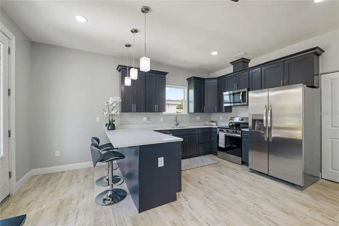 2617 W St Joseph St #2 – pohled 5