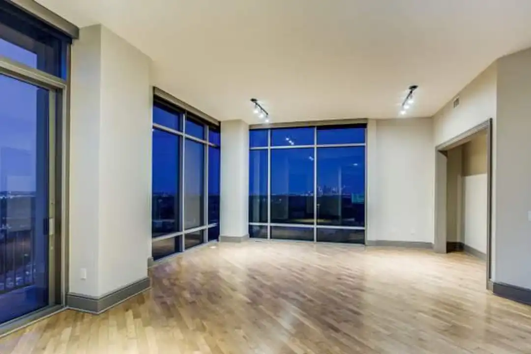 7 Riverway unit # 2165 - More